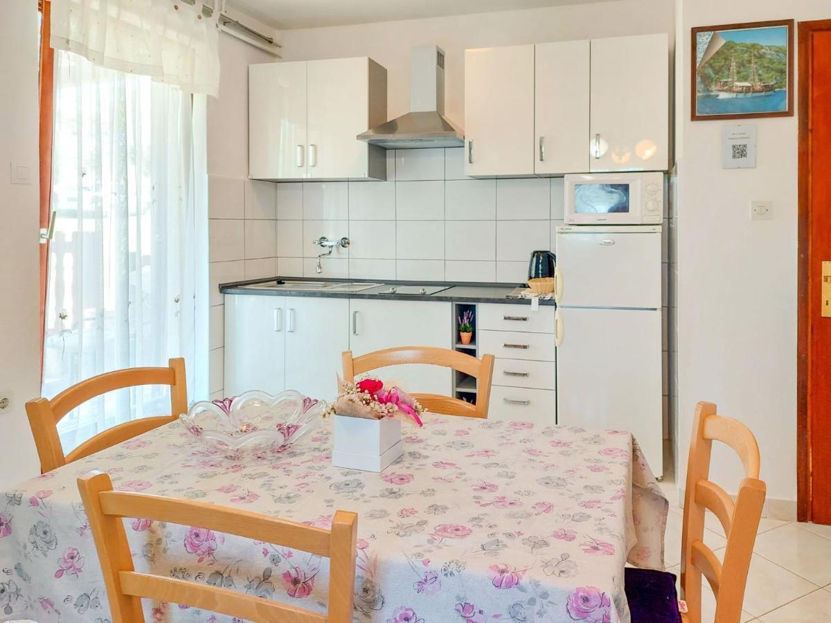 Apartment Kuki - Prc159 By Interhome Poreč Exteriér fotografie